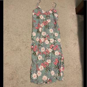 Forever 21 floral maxi dress